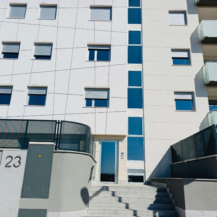 Precioso Piso Monzon Terraza, Parking,Piscina,Zona De Juegos Leilighet Eksteriør bilde